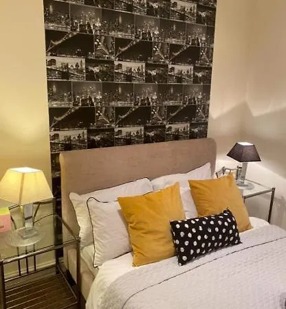 Cosy In Apartament Bristol
