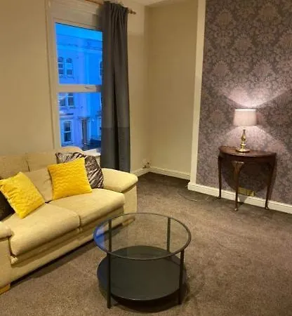 Cosy In 布里斯托